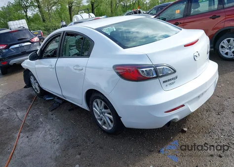 2013 Mazda Mazda3 I Touring из США, поврежденный, VIN JM1BL1V7XD1797739